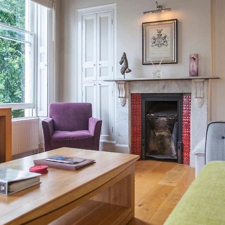 Stunning Spacious Central Apartment Near Parade Gardens Bath Esterno foto